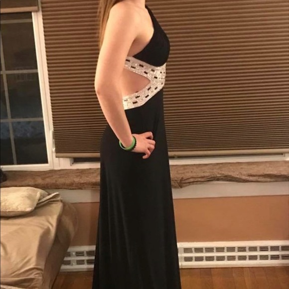Prom Dress - Picture 2 of 3